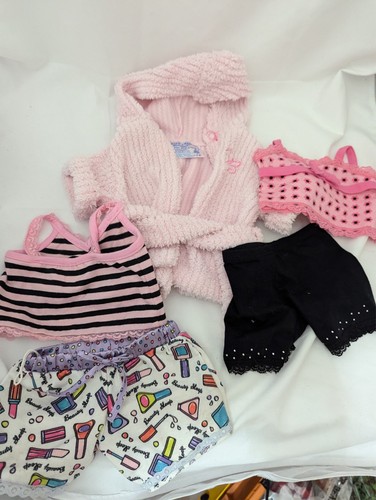 Build bear clothing bundle - a,