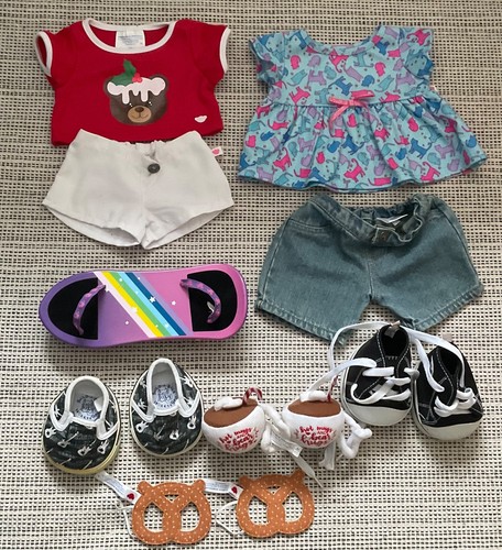 Build bear workshop bundle - build,