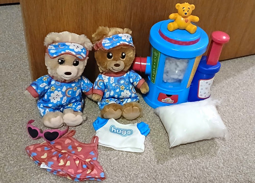 Build bear stuffing station - build-a-bear,
