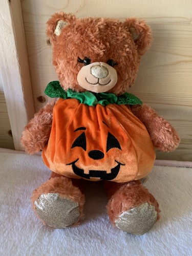 Build bear 2022 - bear, pumpkin