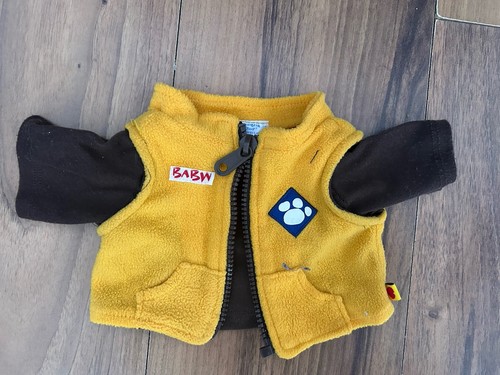 Build bear brownie uniform - bear,